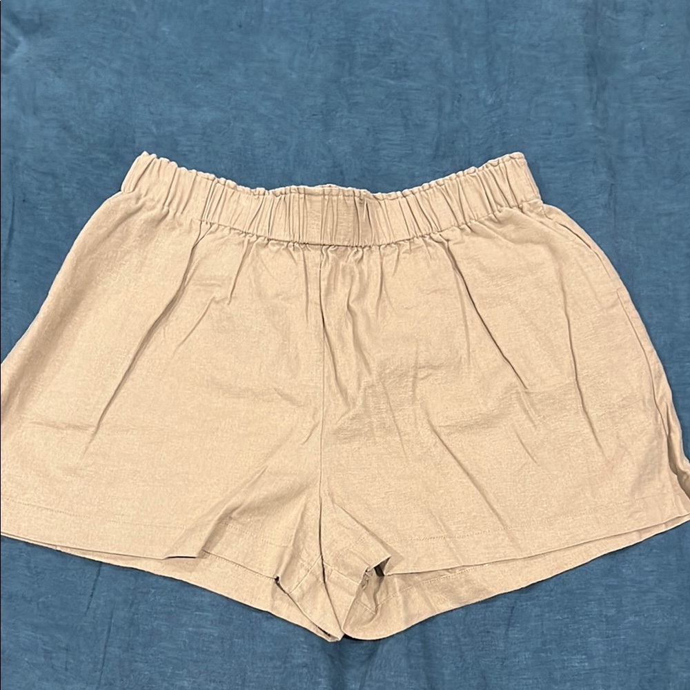 Women's Tan Shorts